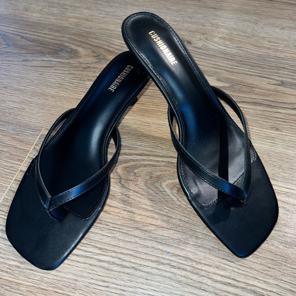 Cushionaire Black Women's Sandals